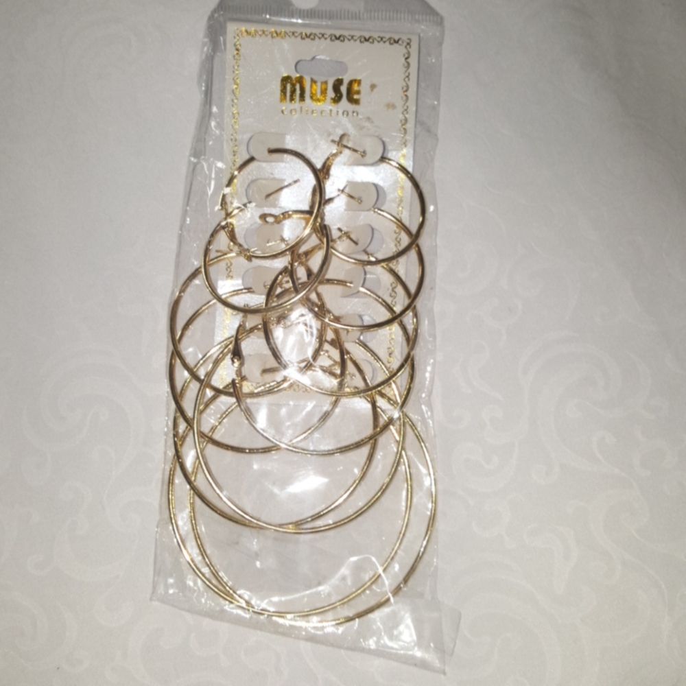 3/$15 ...6 pair various size hoops